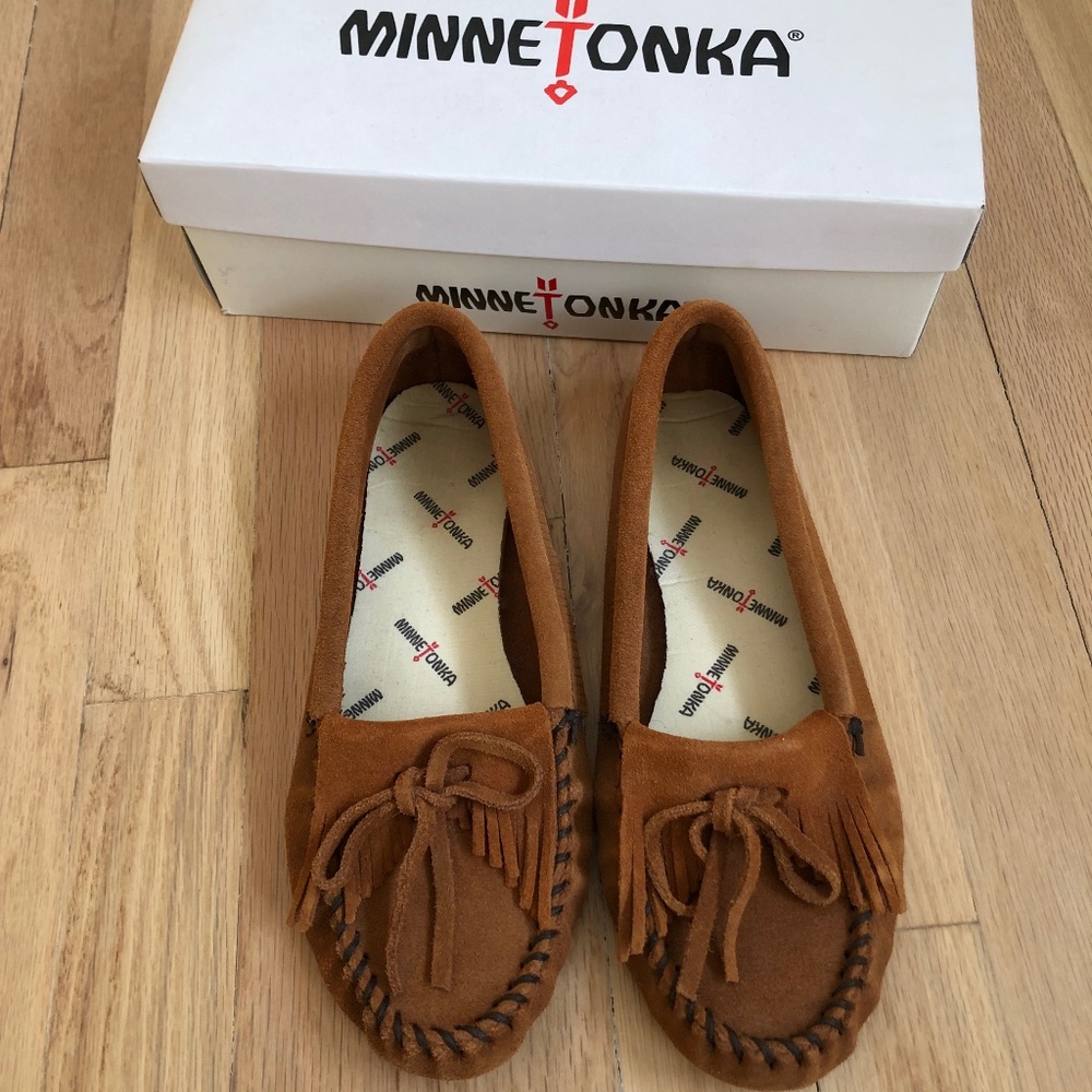 Minnetonka Kilty Softsole